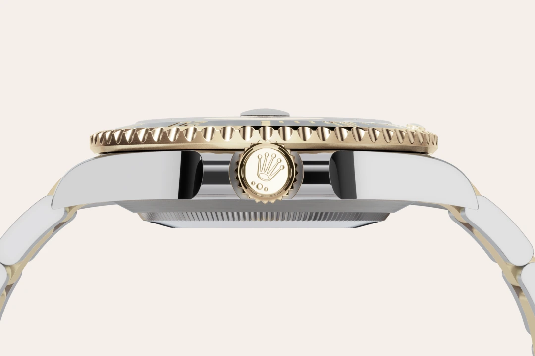 Rolex Submariner Date腕錶黃金鋼（蠔式鋼與黃金的組合）款，M126613LN-0002 - 慎昌鐘錶