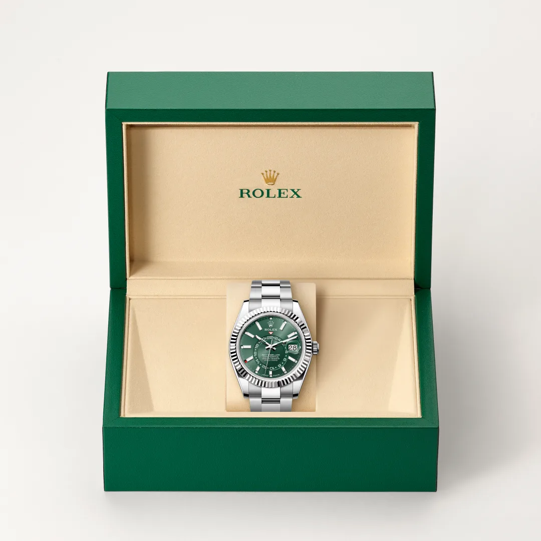Rolex Sky-Dweller腕錶白色黃金鋼（蠔式鋼與白色黃金的組合）款，M336934-0001 - 慎昌鐘錶
