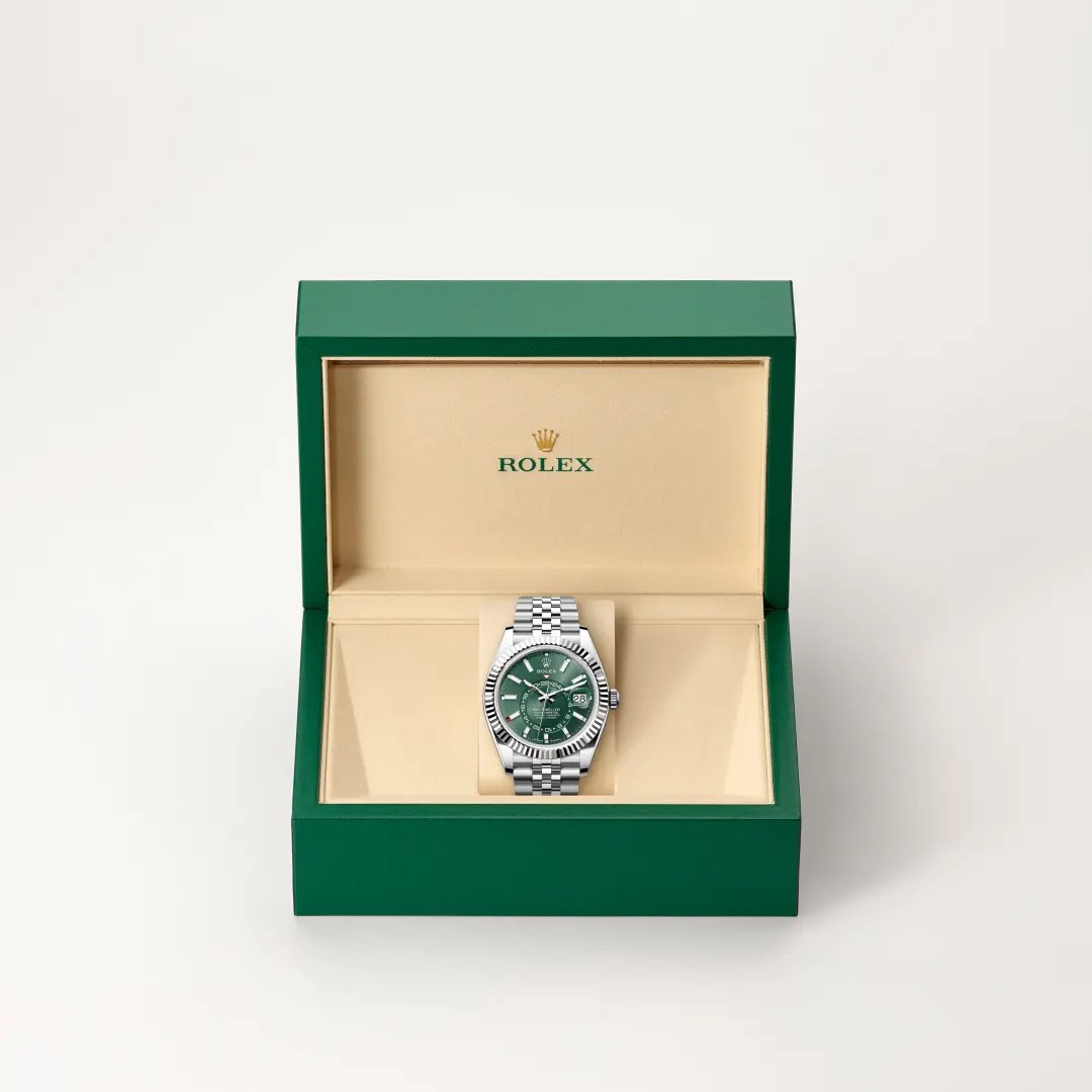 Rolex Sky-Dweller腕錶白色黃金鋼（蠔式鋼與白色黃金的組合）款，M336934-0002 - 慎昌鐘錶